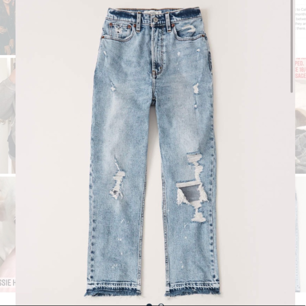 A&F Curve Love High Rise Ankle Straight Jeans